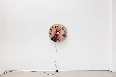 agnieszkapolska-dreamingclocks-kargl-exhibitionview-7.jpg